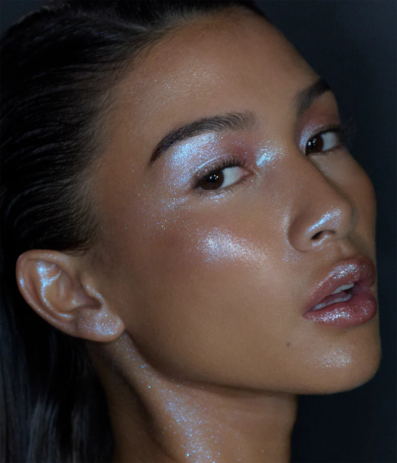 on your collar plumping lip gloss | Brillo labial
