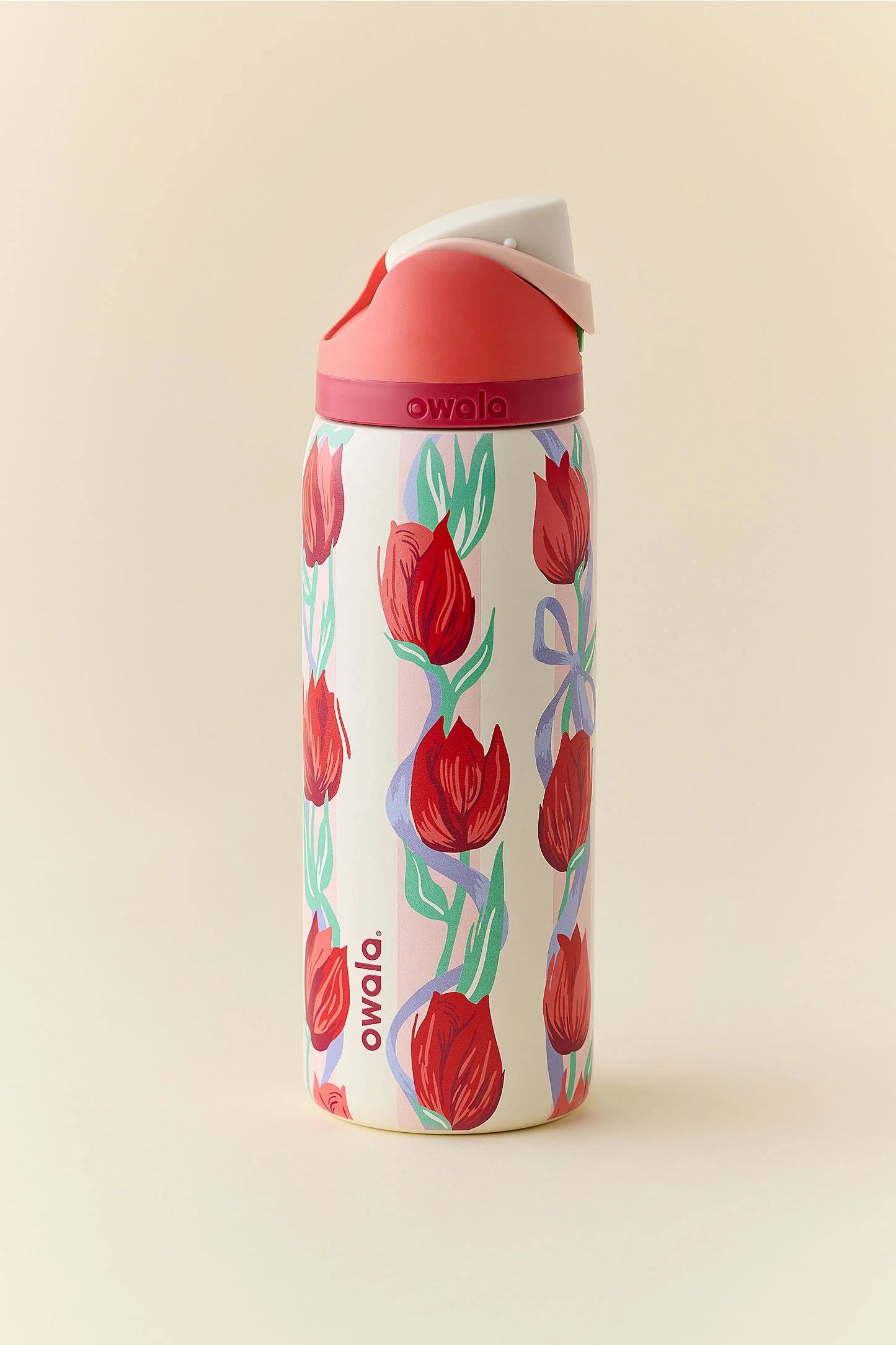 UO Exclusive Tulip Bouquet | FreeSip Water Bottle | Termo 32 oz