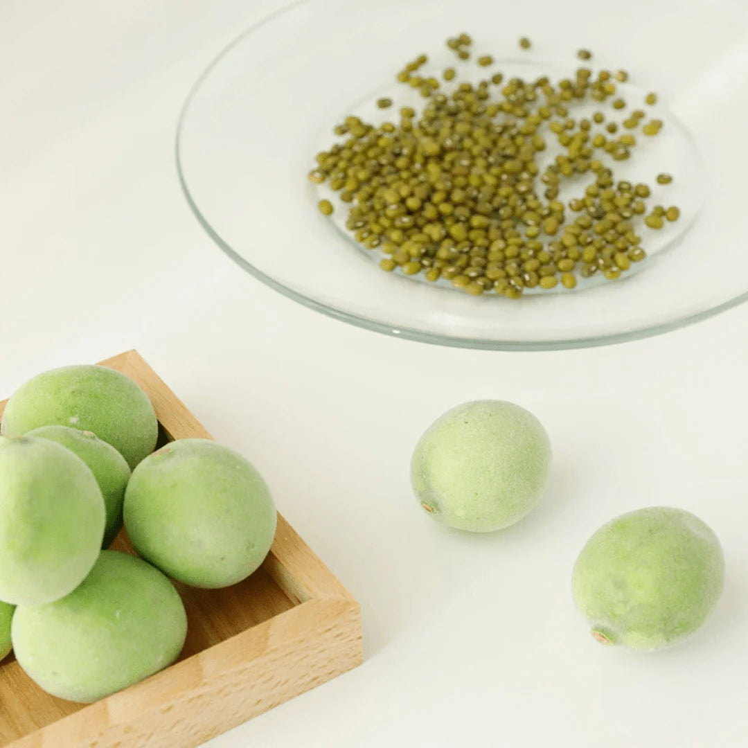Green Plum Refreshing Cleanser | Limpiador facial