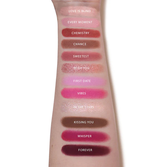 Loved By You Eyeshadow Palette | Paleta de sombras | Essentials Series