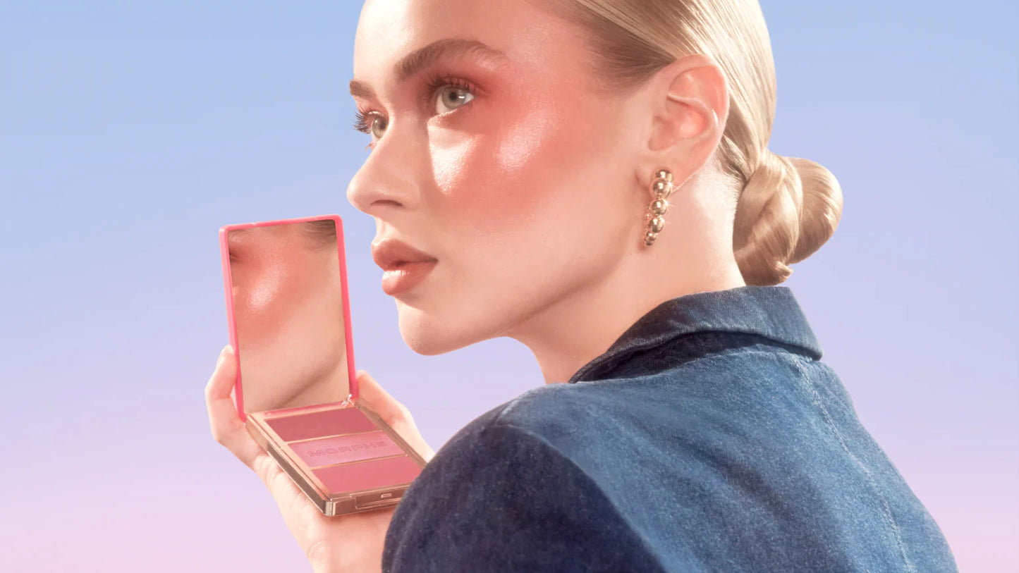 Cheek Thrills Multi-Finish Face Trio | Paleta de rubor en crema y polvo