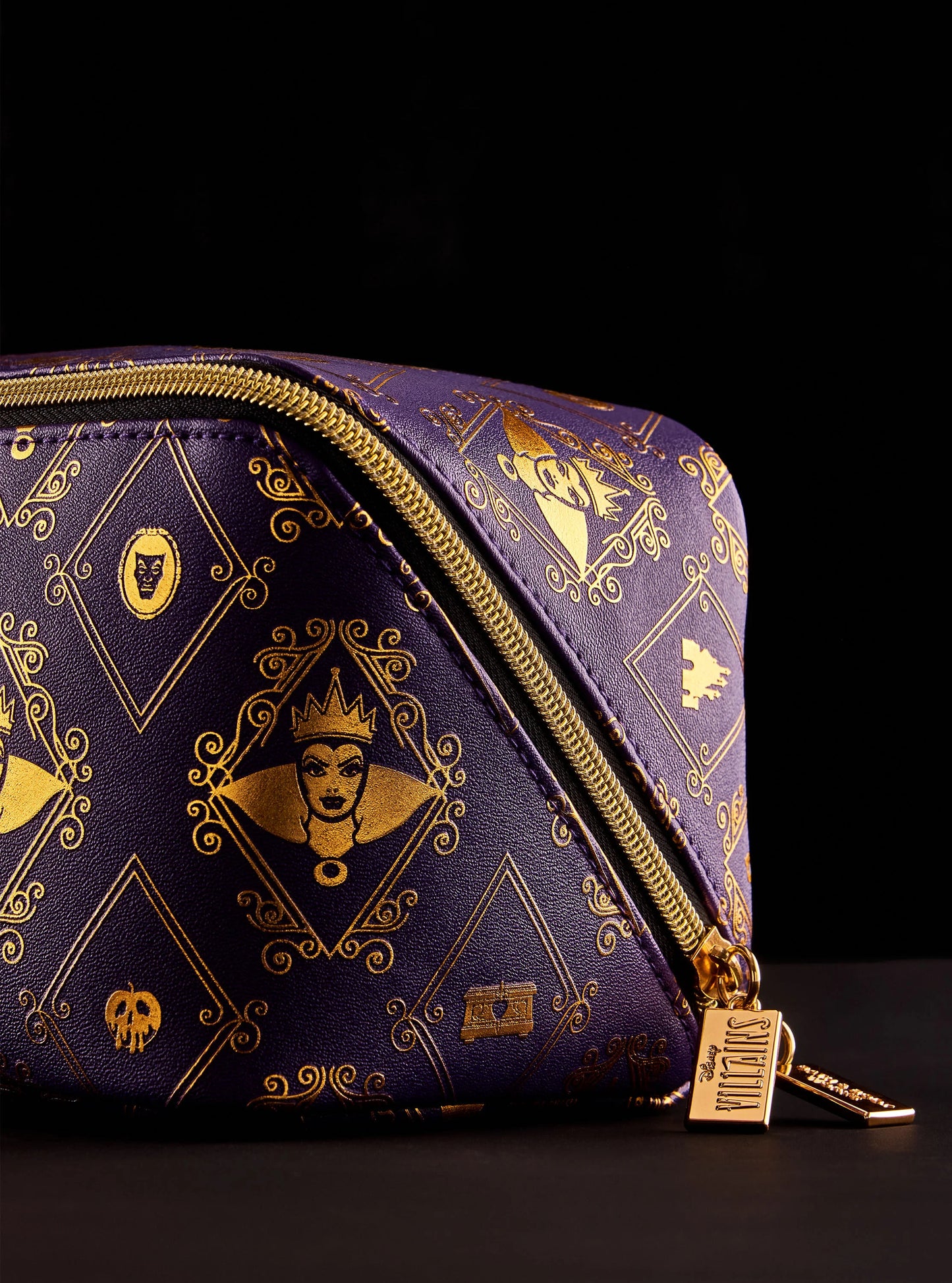 Evil Queen Cosmetic Bag | Cosmetiquera