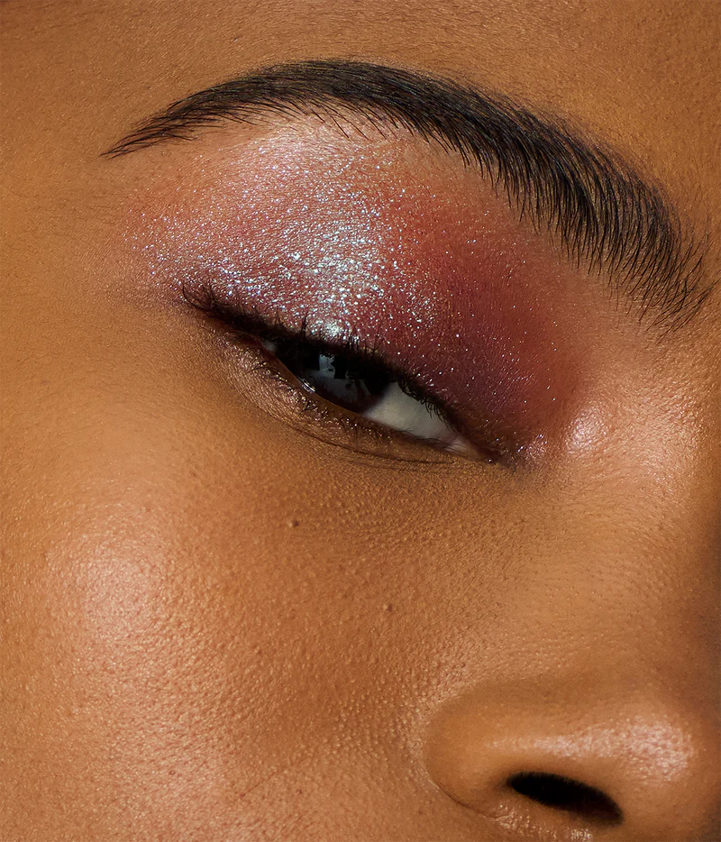starlet lustrous liquid eyeshadow | Sombra líquida para ojos