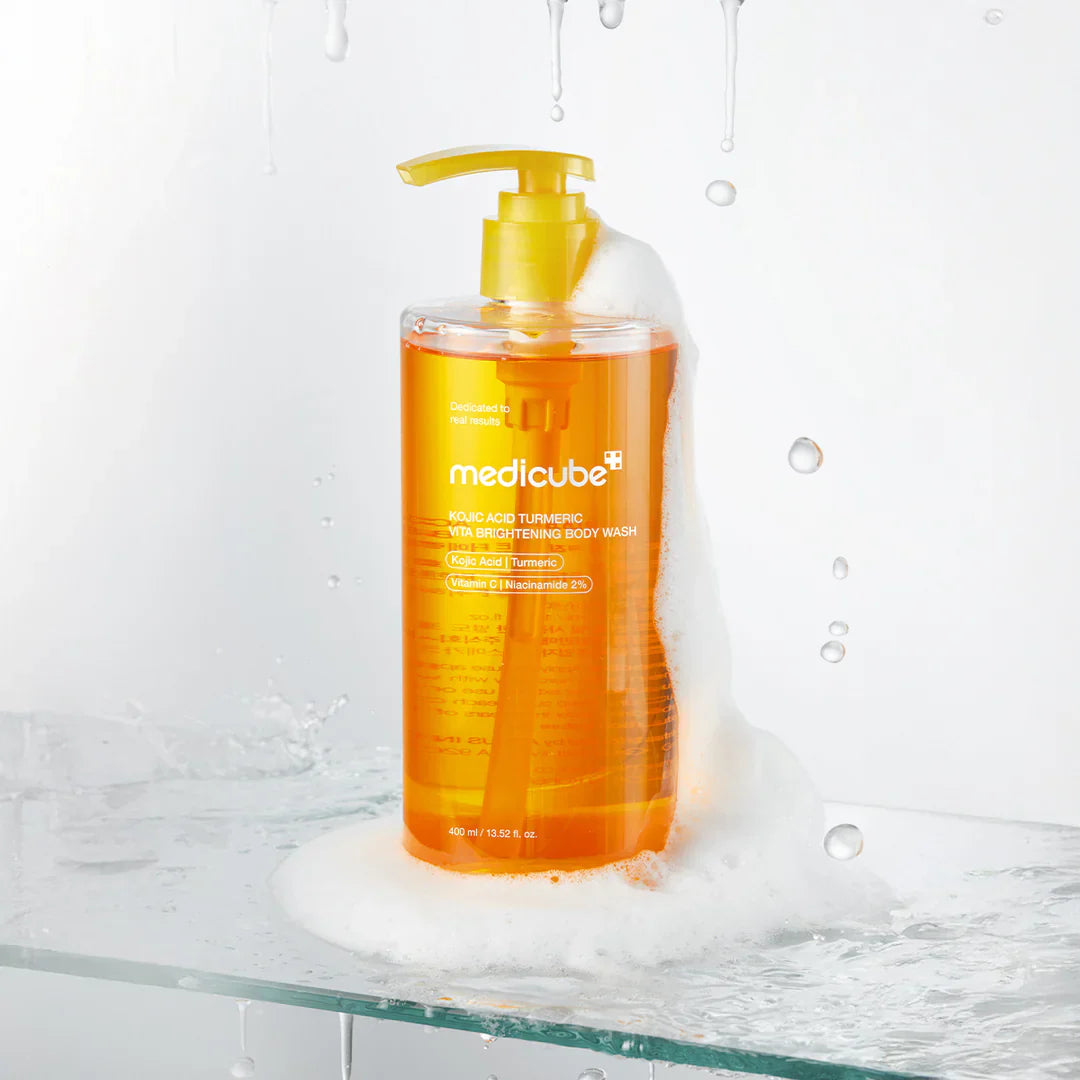 Kojic Acid Turmeric Vita Brightening Body Wash | Gel de ducha revitalizante y aclarante