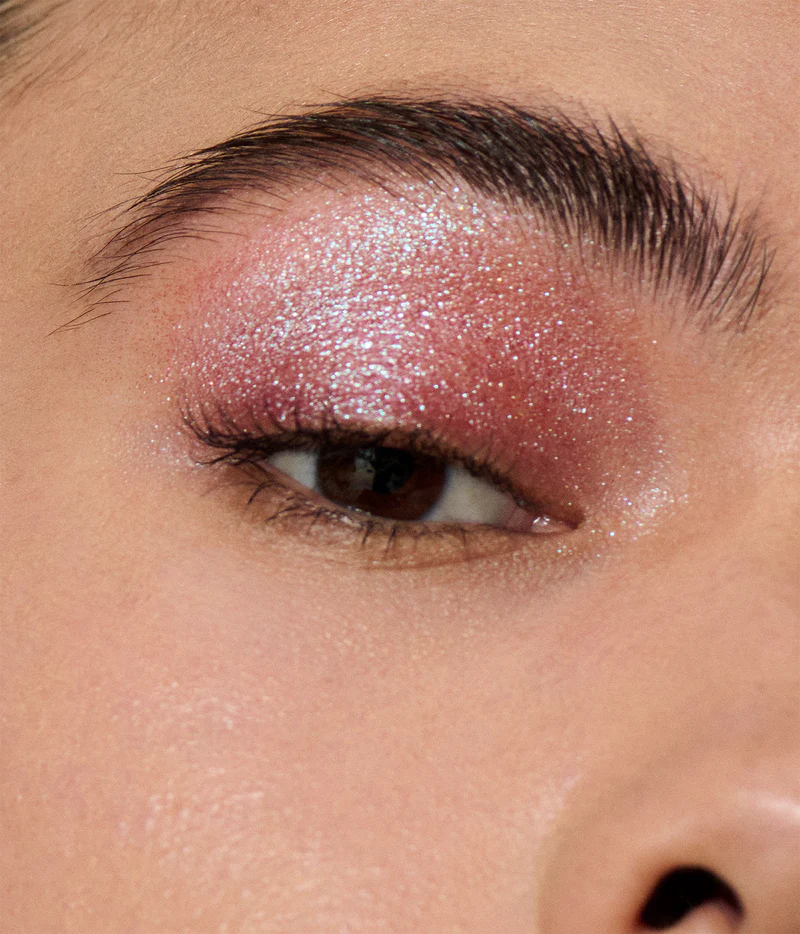 starlet lustrous liquid eyeshadow | Sombra líquida para ojos