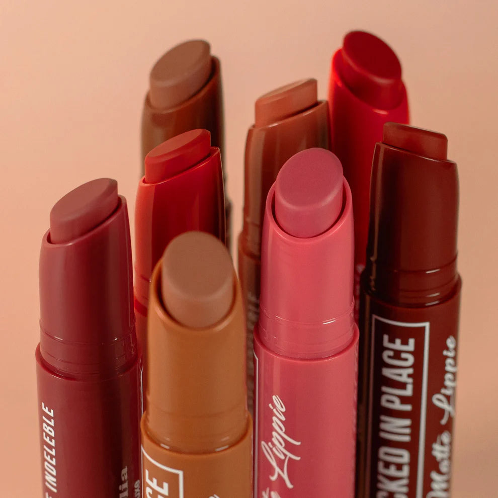 Locked in Place Matte Lippies | Labial en barra