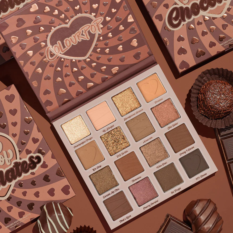 Not a Box Of Chocolates Eyeshadow Palette | Paleta de sombras