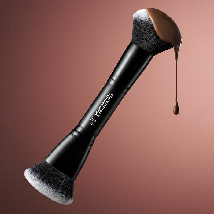 Liquid Bronzer & Contour Duo Brush | Brocha para rostro