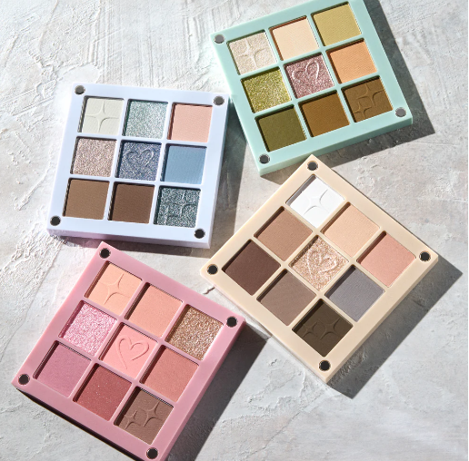 Where Shadows Attract | Paletas De Sombras Magnéticas