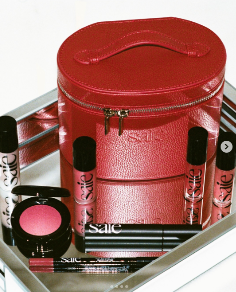 Saie Best of Saie Mini Vanity Case Vault 2025 | Set de maquillaje + cosmetiquera