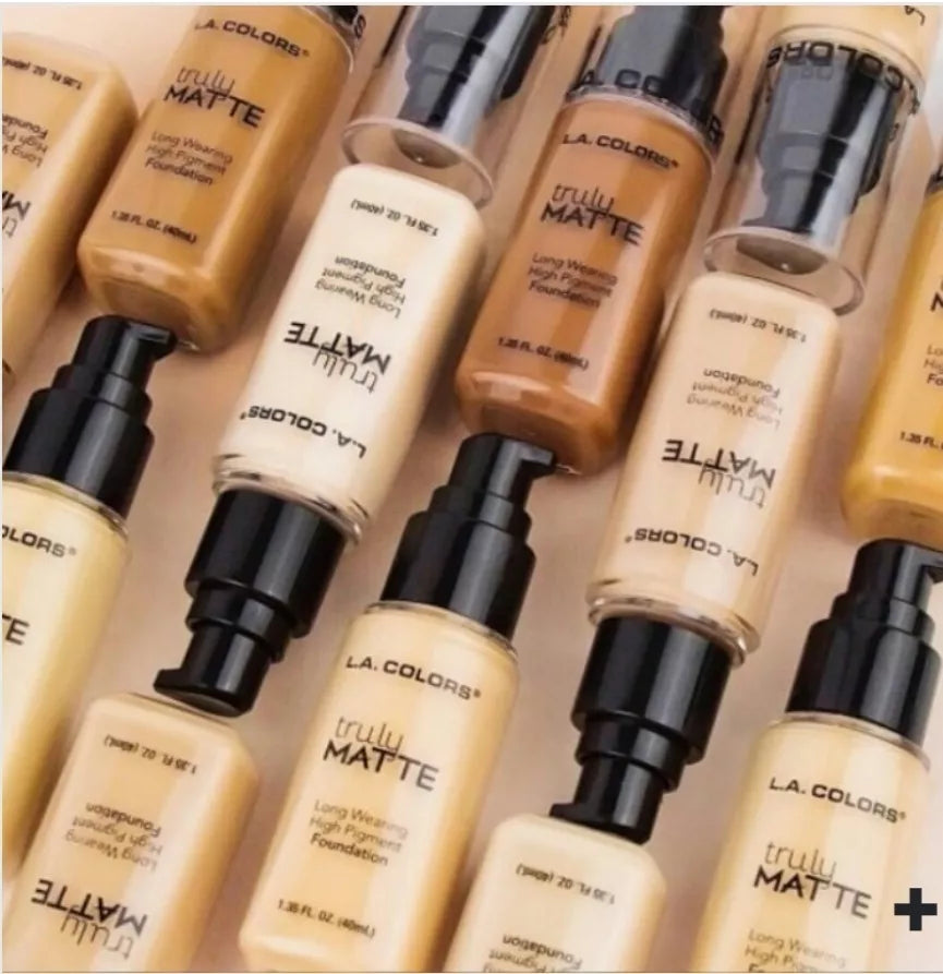 Truly Matte Foundation | Base de maquillaje