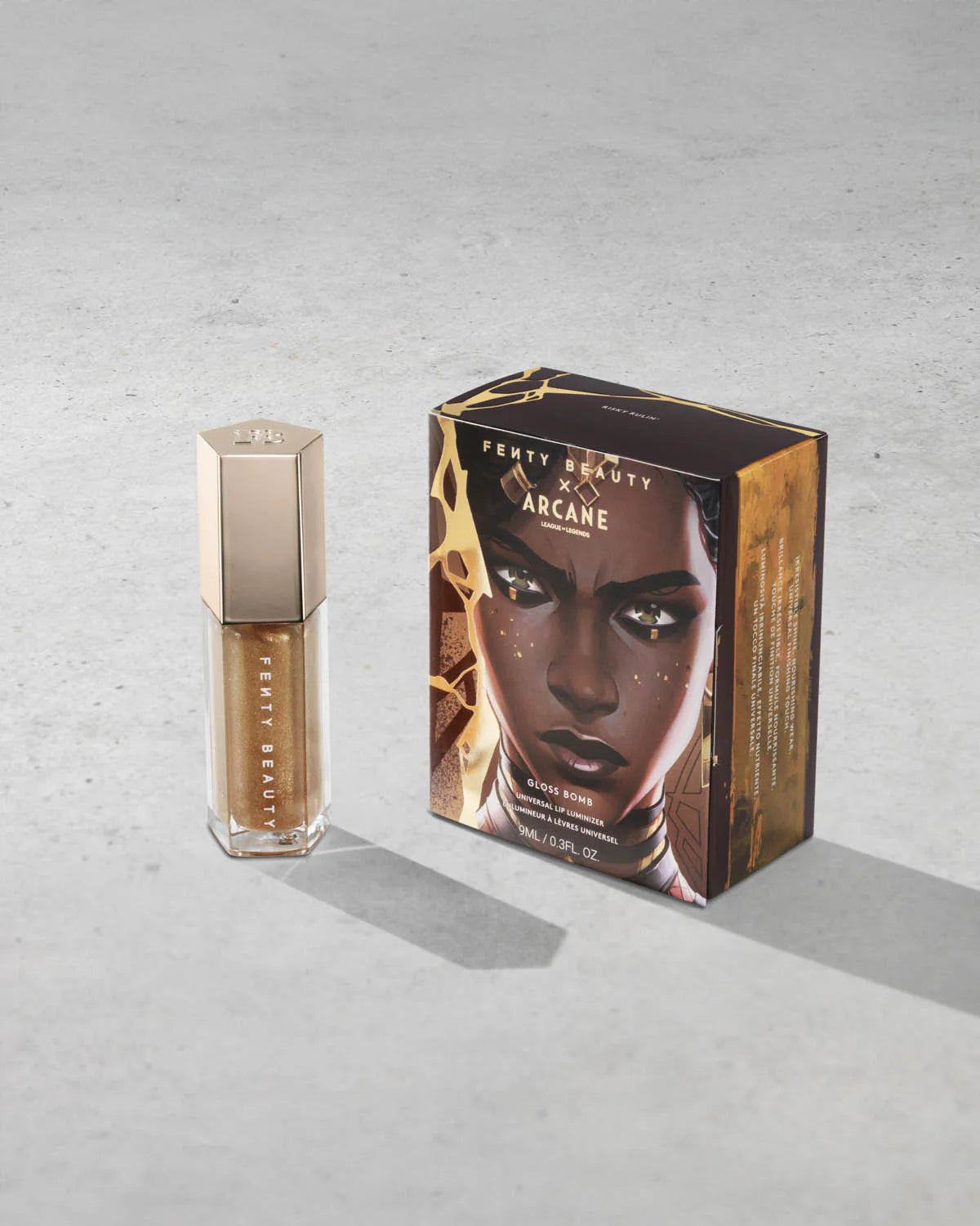 ARCANE RISKY RULLIN | Gloss Bomb Universal Lip Luminizer | Gloss