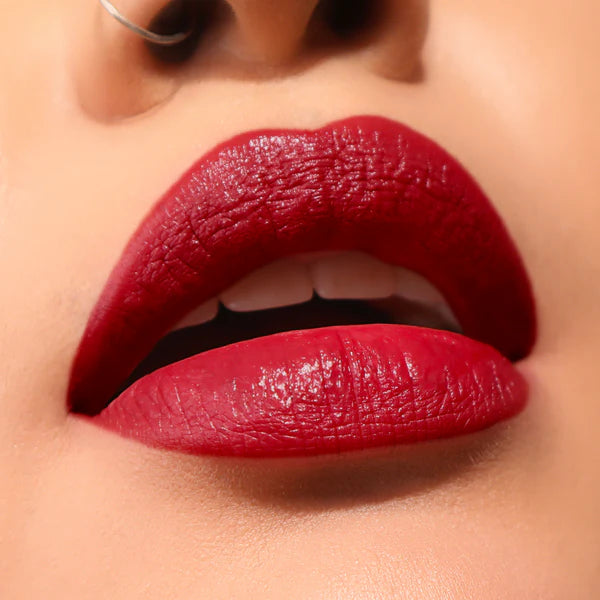 Lip Goddess Lipstick | Labial en barra satinado