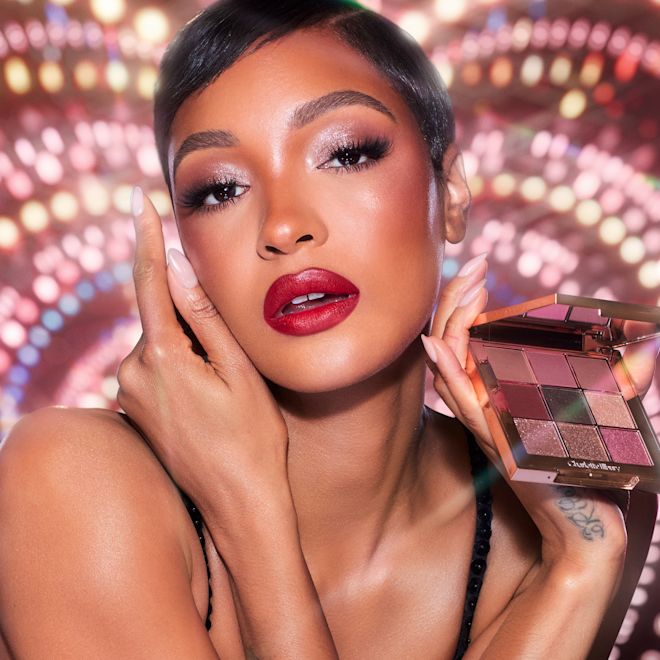 Pillow Talk Beautyverse Love Eyeshadow Palette | Paleta de sombras | EDICIÓN LIMITADA