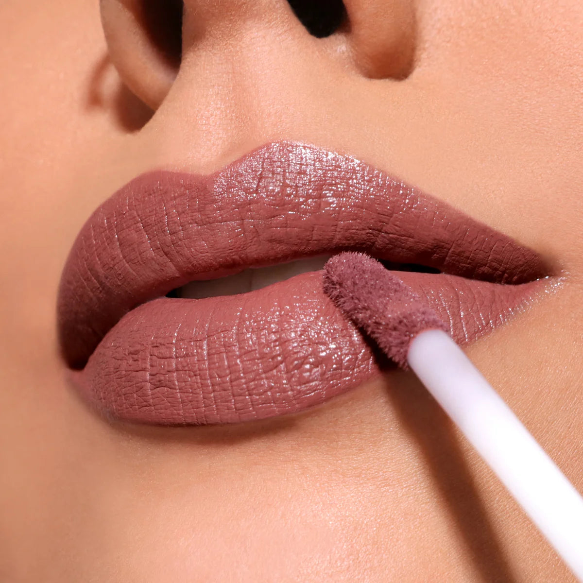 Lip Divine Liquid Lipstick  | Labial líquido matte