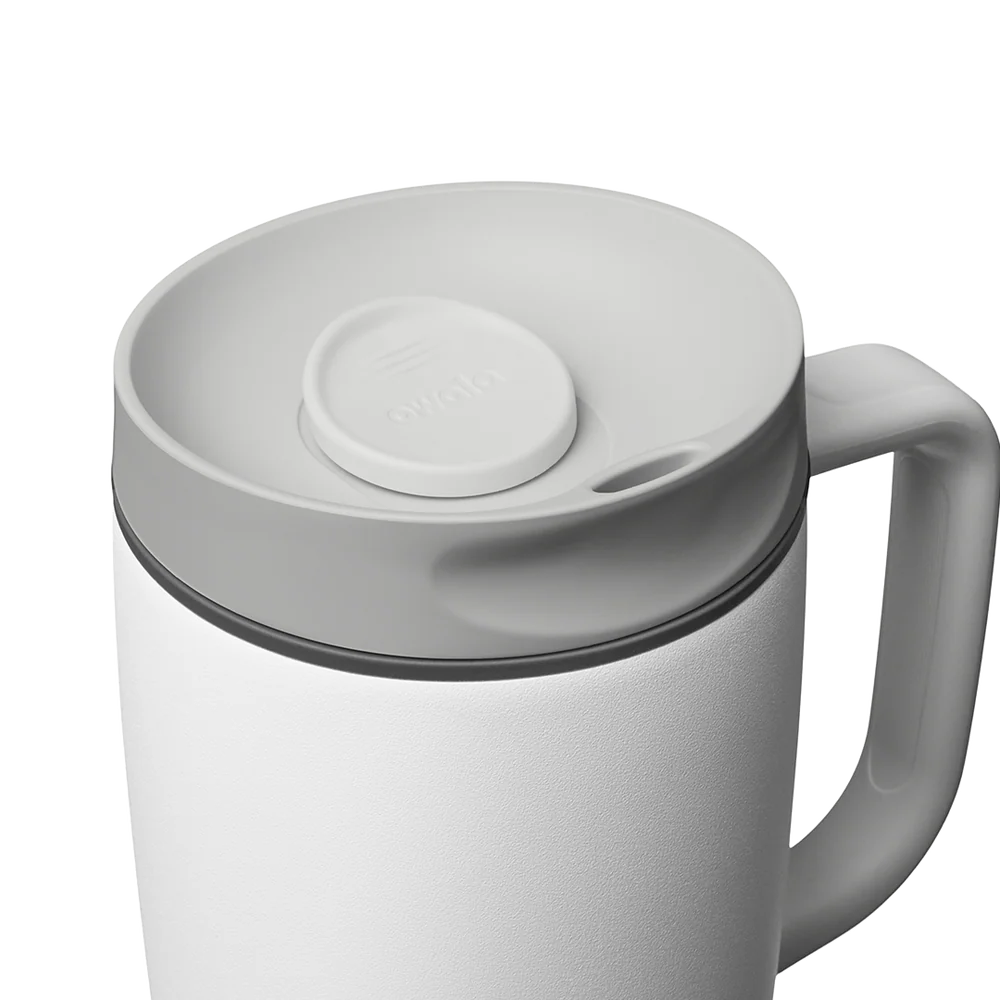 SHY MARSHMALLOW | Smoothsip Slider with Handle | Termo con asa 20 y 12 oz