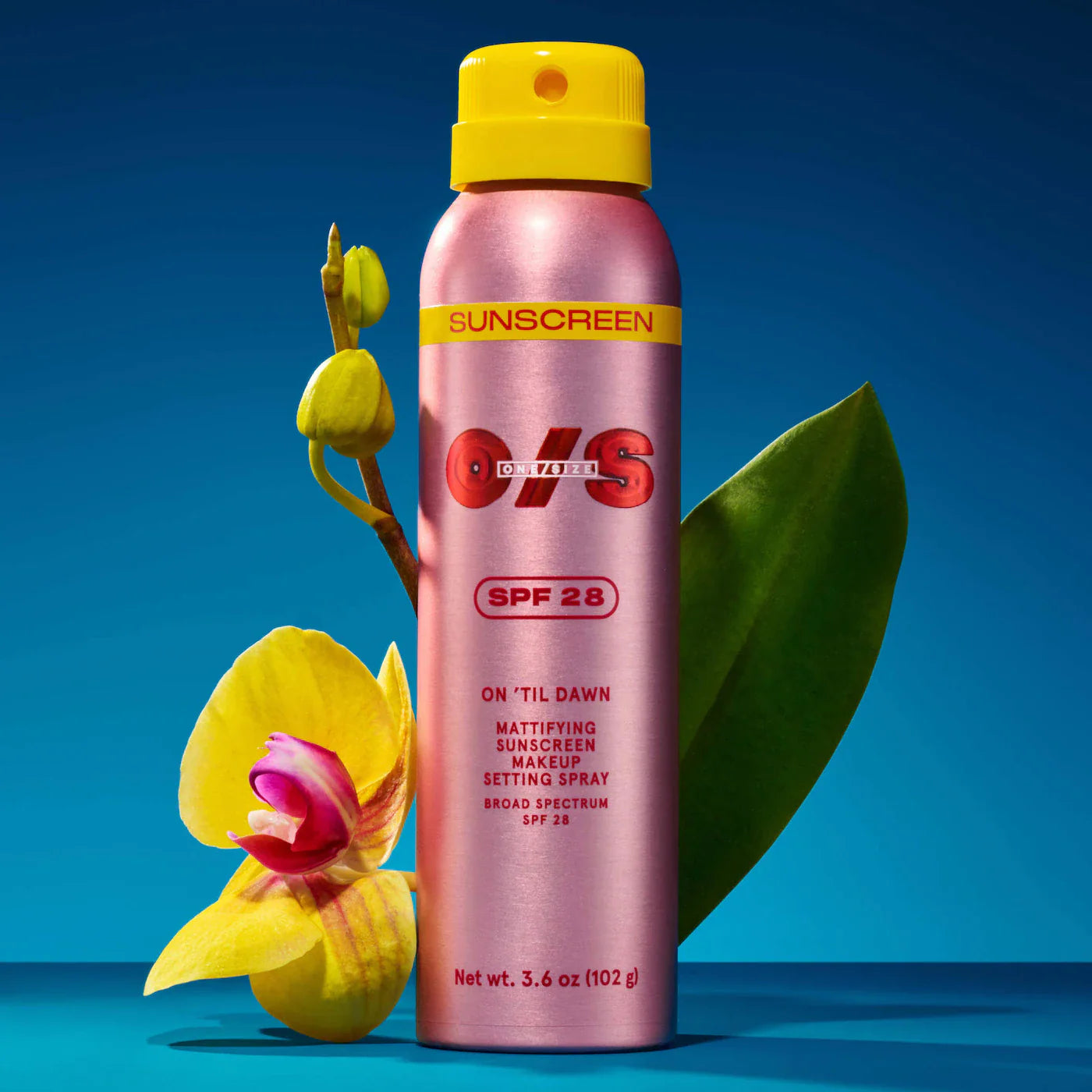 On Til Dawn Mattyfing Sunscreen Spray SPF 28 | Fijador con protector solar