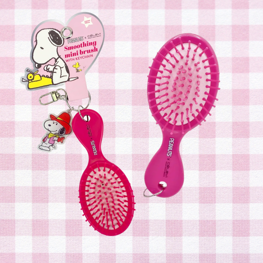 Soft Knit Mini Hair Brush With Keychain x Peanuts | Snoopy Cepillo mini + llavero