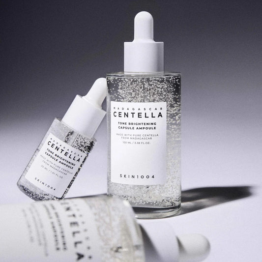 Madagascar Centella Tone Brightening Capsule Ampoule  | Suero facial