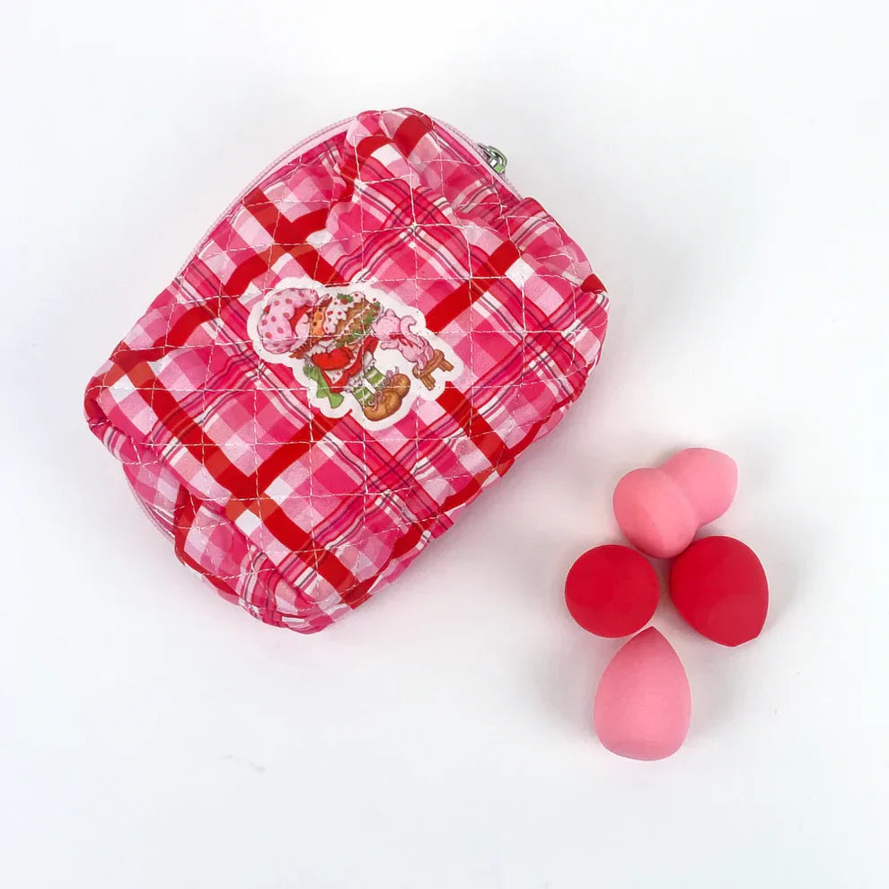 Berry Sweet Blenders 4pc x Strawberry Shortcake | Cosmetiquera + Esponjas Rosita Fresita