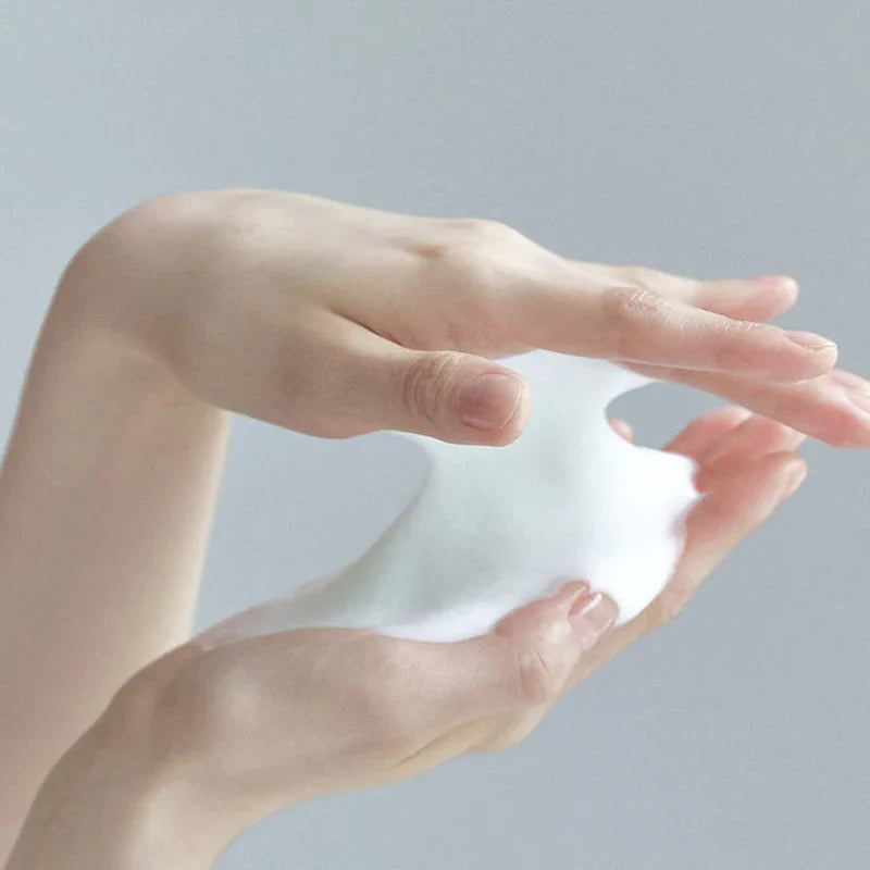 The Real Noni Acne Bubble Cleanser | Limpiador facial en espuma