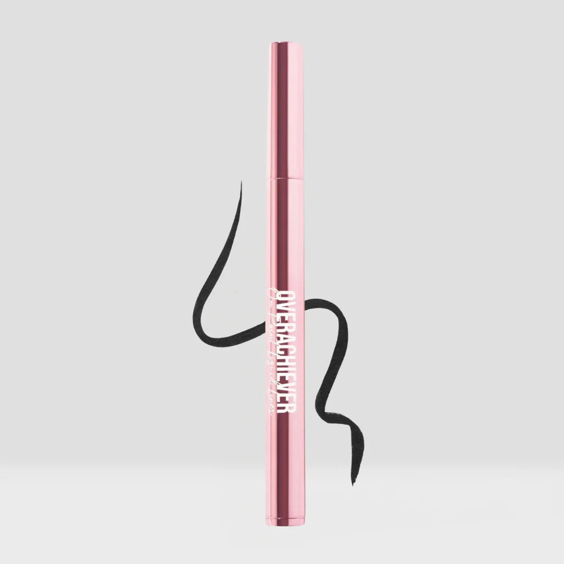 OVERACHIVER liquid liner | Delineador en plumín