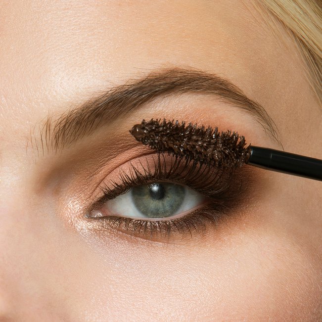 Sky High Mascara |  Waterproof Brownish Black | Rimel Marrón obscuro a prueba de agua