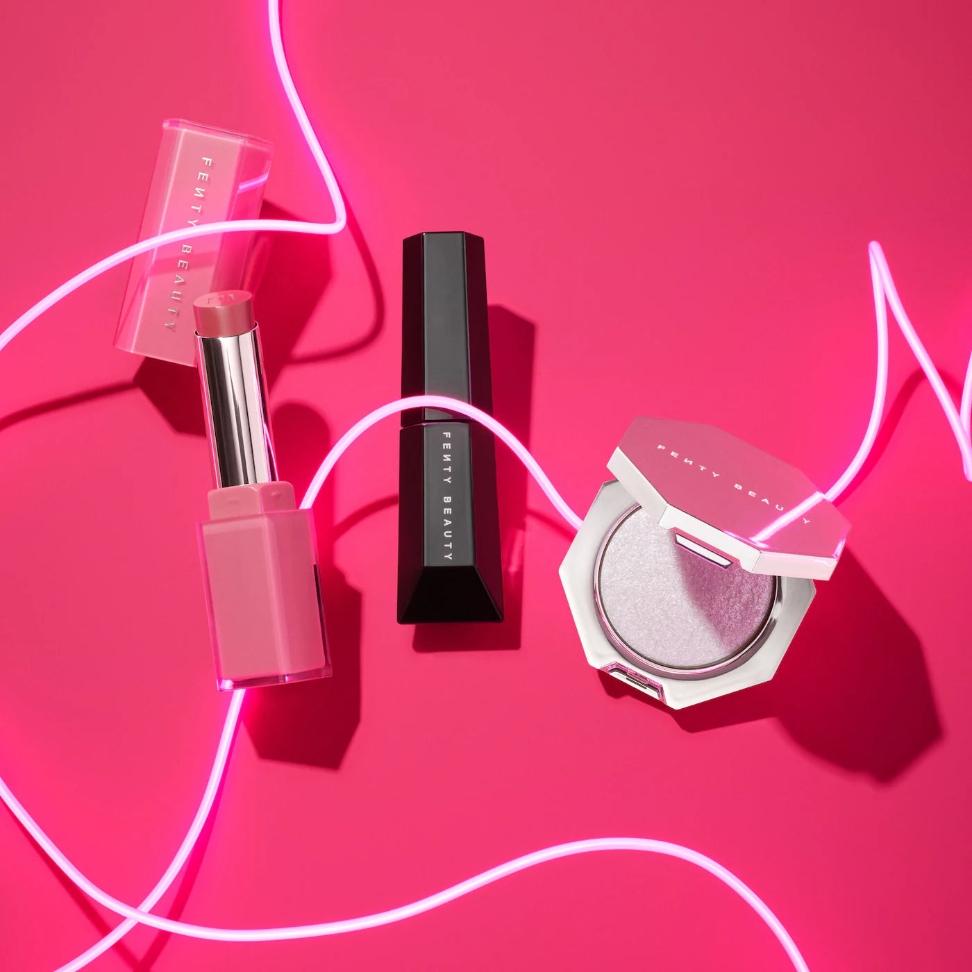 Fenty's Finest 3-Piece Face, Eye + Lip Kit | Set de iluminador y labial